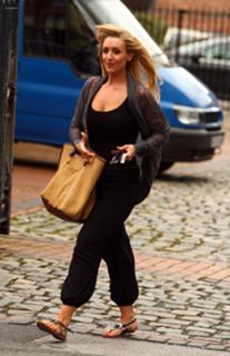 Catherine Tyldesley feet photo thumbnail