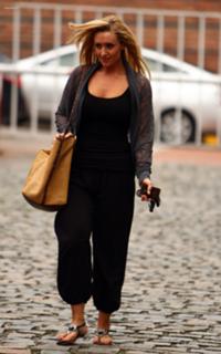 Catherine Tyldesley feet photo thumbnail
