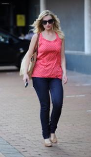 Catherine Tyldesley feet photo thumbnail