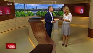 Catherine Vogel feet photo 17