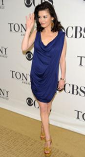 Catherine Zeta-Jones feet photo thumbnail
