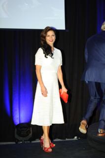 Catherine Zeta-Jones feet photo thumbnail