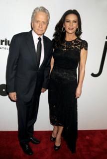 Catherine Zeta-Jones feet photo thumbnail