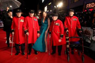 Catherine Zeta-Jones feet photo thumbnail