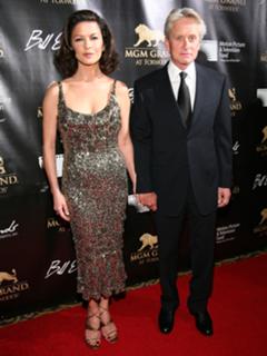 Catherine Zeta-Jones feet photo thumbnail
