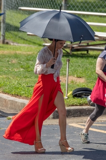 Catherine Zeta-Jones feet photo thumbnail