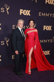 Catherine Zeta-Jones feet photo thumbnail