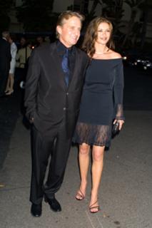 Catherine Zeta-Jones feet photo thumbnail