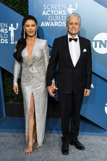 Catherine Zeta-Jones feet photo thumbnail