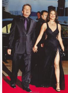 Catherine Zeta-Jones feet photo thumbnail