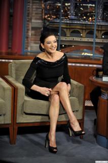 Catherine Zeta-Jones feet photo thumbnail