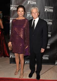 Catherine Zeta-Jones feet photo thumbnail