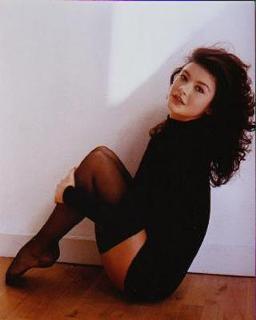 Catherine Zeta-Jones feet photo thumbnail