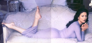 Catherine Zeta-Jones feet photo thumbnail