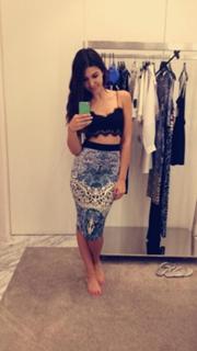 Cathy Kelley feet photo thumbnail