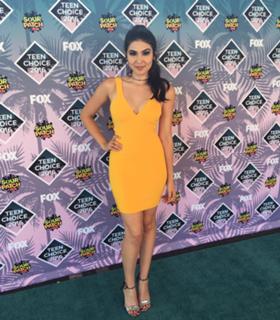Cathy Kelley feet photo thumbnail