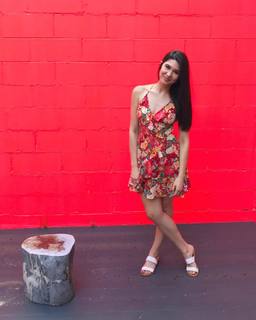 Cathy Kelley feet photo thumbnail