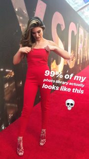 Cathy Kelley feet photo thumbnail