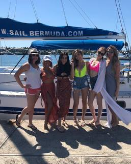 Cathy Kelley feet photo thumbnail