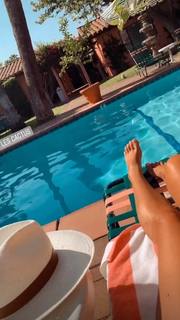 Cathy Kelley feet photo thumbnail