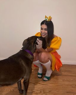 Cathy Kelley feet photo thumbnail