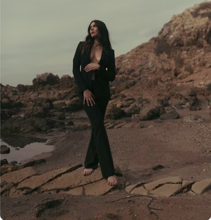 Cathy Kelley feet photo thumbnail