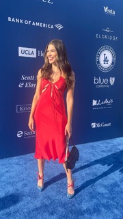 Cathy Kelley feet photo thumbnail