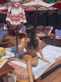 Cathy Kelley feet photo 3