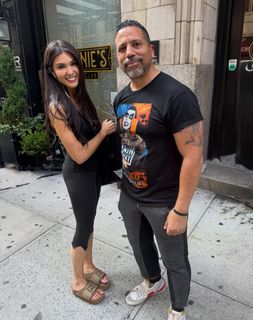 Cathy Kelley feet photo 1