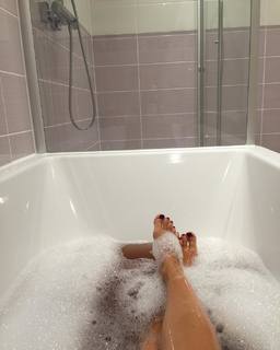 Cathy Lugner feet photo 4