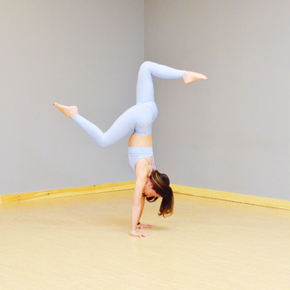 Cathy Madeo feet photo 11