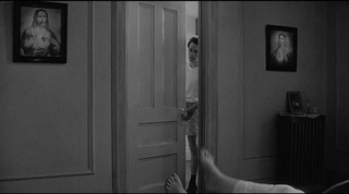 Cathy Moriarty feet photo 4