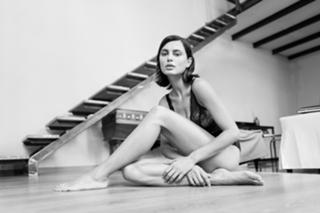 Catrinel Marlon feet photo 16