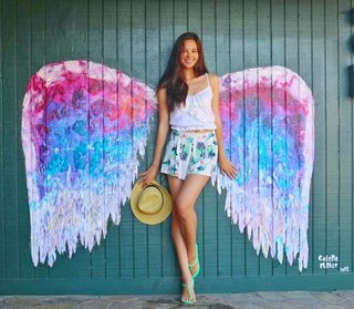 Catriona Gray feet photo 18