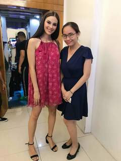 Catriona Gray feet photo 7