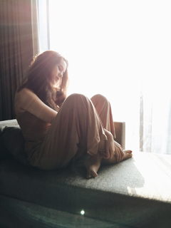 Catriona Gray feet photo 16