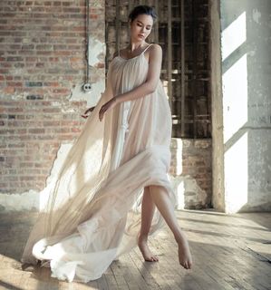 Catriona Gray feet photo 18