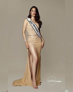 Catriona Gray feet photo 6