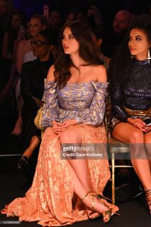 Catriona Gray feet photo 4