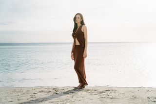 Catriona Gray feet photo 8