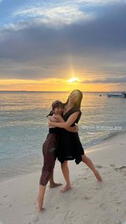 Catriona Gray feet photo 4