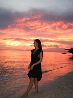 Catriona Gray feet photo 3