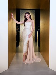 Catriona Gray feet photo 2