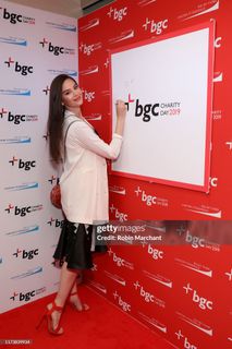 Catriona Gray feet photo 20