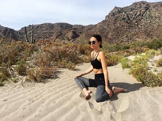 Catt Sadler feet photo 3