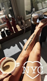 Catt Sadler feet photo 2