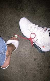 Catt Sadler feet photo 12