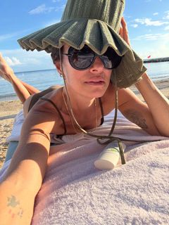 Catt Sadler feet photo 9