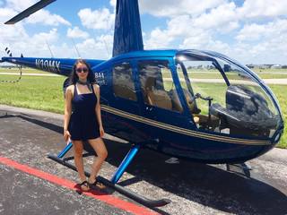 Caylee Cowan feet photo thumbnail