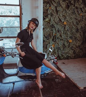 Caylee Cowan feet photo thumbnail